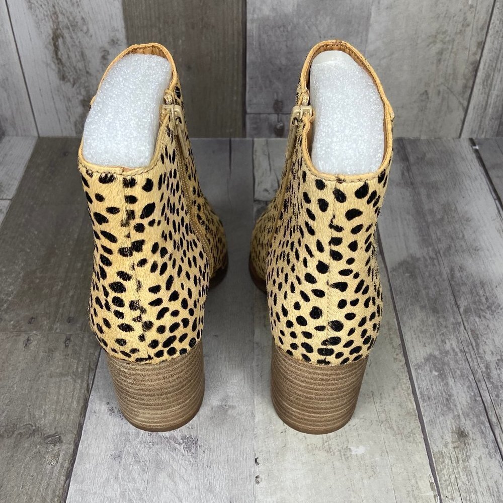 DV by Dolce Vita Tierney Cheetah Booties Size 6.5 - Picture 7 of 8